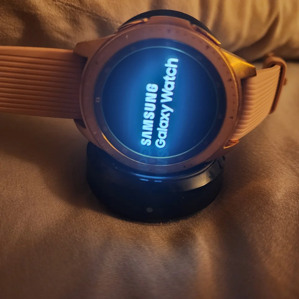 Samsung Rose Gold Smartwatch 42mm